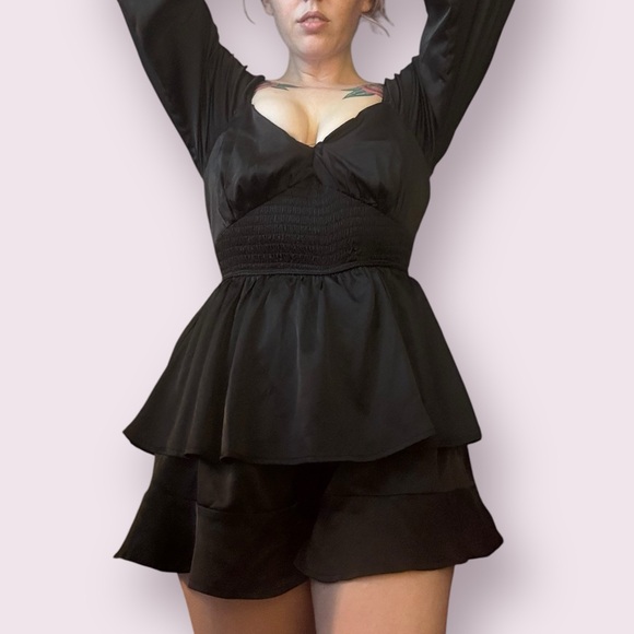 Le Lis black satin ruched long sleeved romper - Picture 4 of 7
